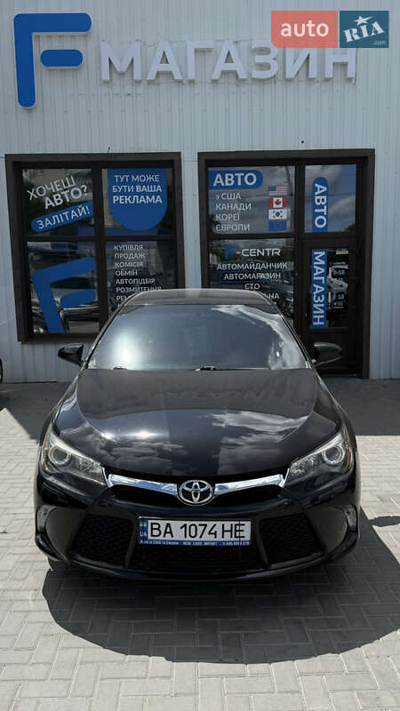 Toyota Camry 2017