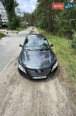 Седан Toyota Camry 2007 в Києві