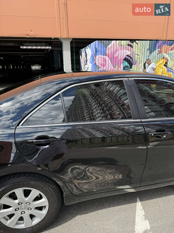 Седан Toyota Camry 2008 в Києві