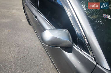 Седан Toyota Camry 2024 в 