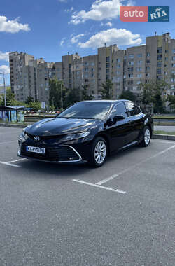 Седан Toyota Camry 2021 в Києві