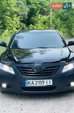 Седан Toyota Camry 2007 в Києві