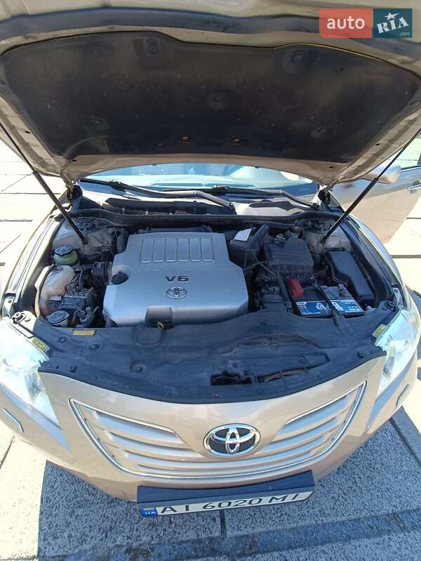 Седан Toyota Camry 2007 в Броварах