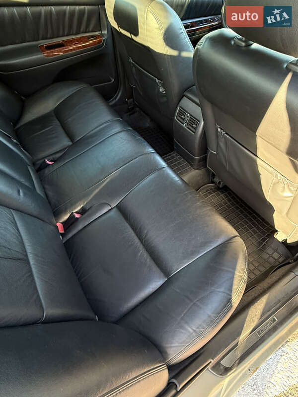 Седан Toyota Camry 2005 в Житомире