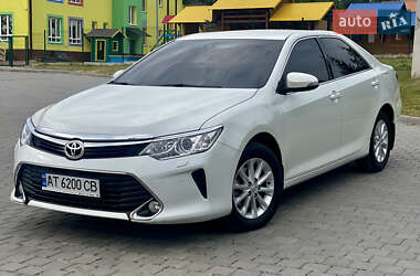 Седан Toyota Camry 2017 в Тернополе