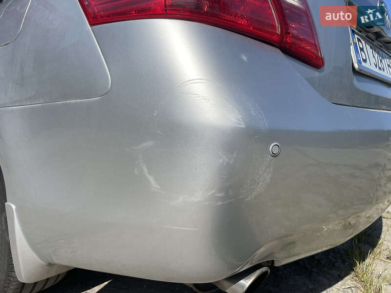 Седан Toyota Camry 2006 в Ровно