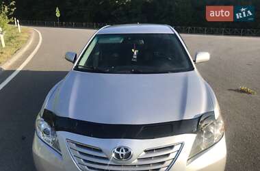 Седан Toyota Camry 2007 в Красилове