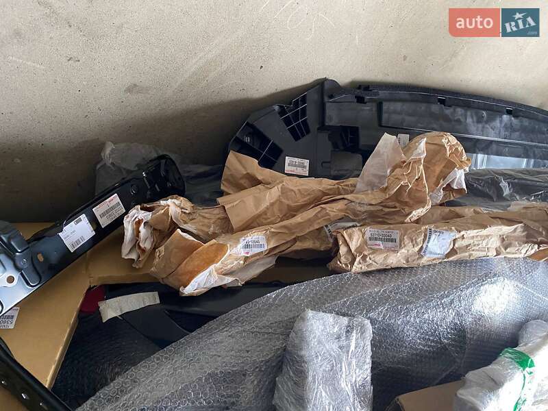 Седан Toyota Camry 2020 в Львові