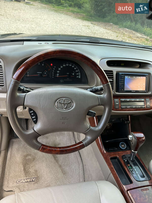 Седан Toyota Camry 2003 в Тернополі