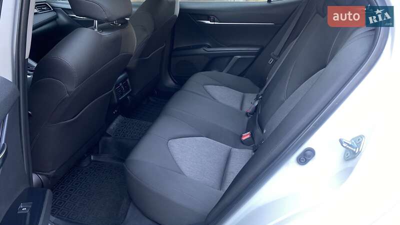 Седан Toyota Camry 2018 в Одесі