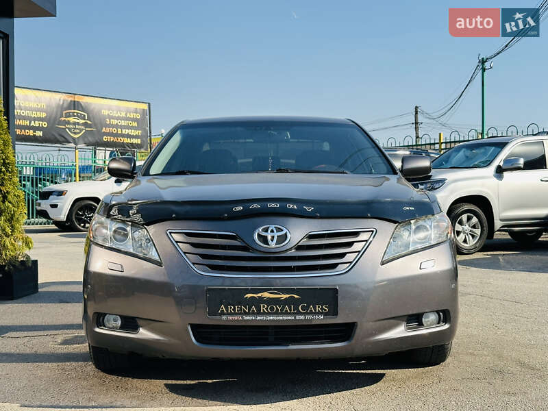 Седан Toyota Camry 2008 в Харькове
