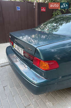 Седан Toyota Camry 2001 в 