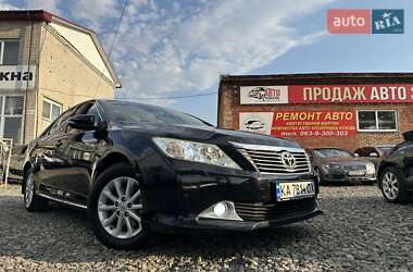Седан Toyota Camry 2013 в Смеле