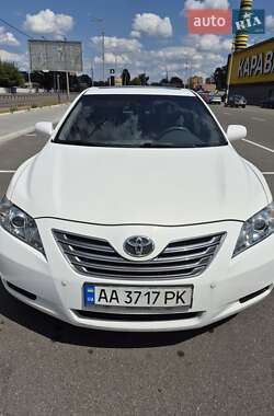Седан Toyota Camry 2008 в Києві