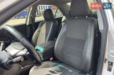 Седан Toyota Camry 2013 в 