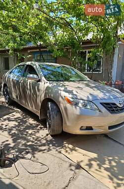 Седан Toyota Camry 2006 в Николаеве