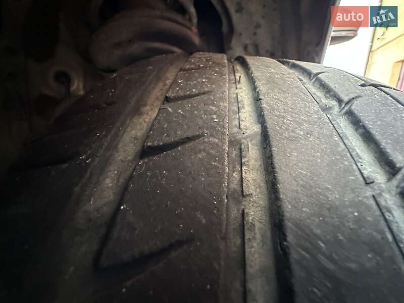 Седан Toyota Camry 2017 в Львові