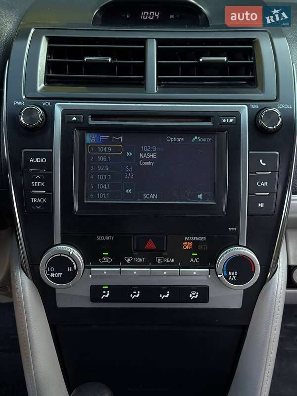 Седан Toyota Camry 2013 в Днепре