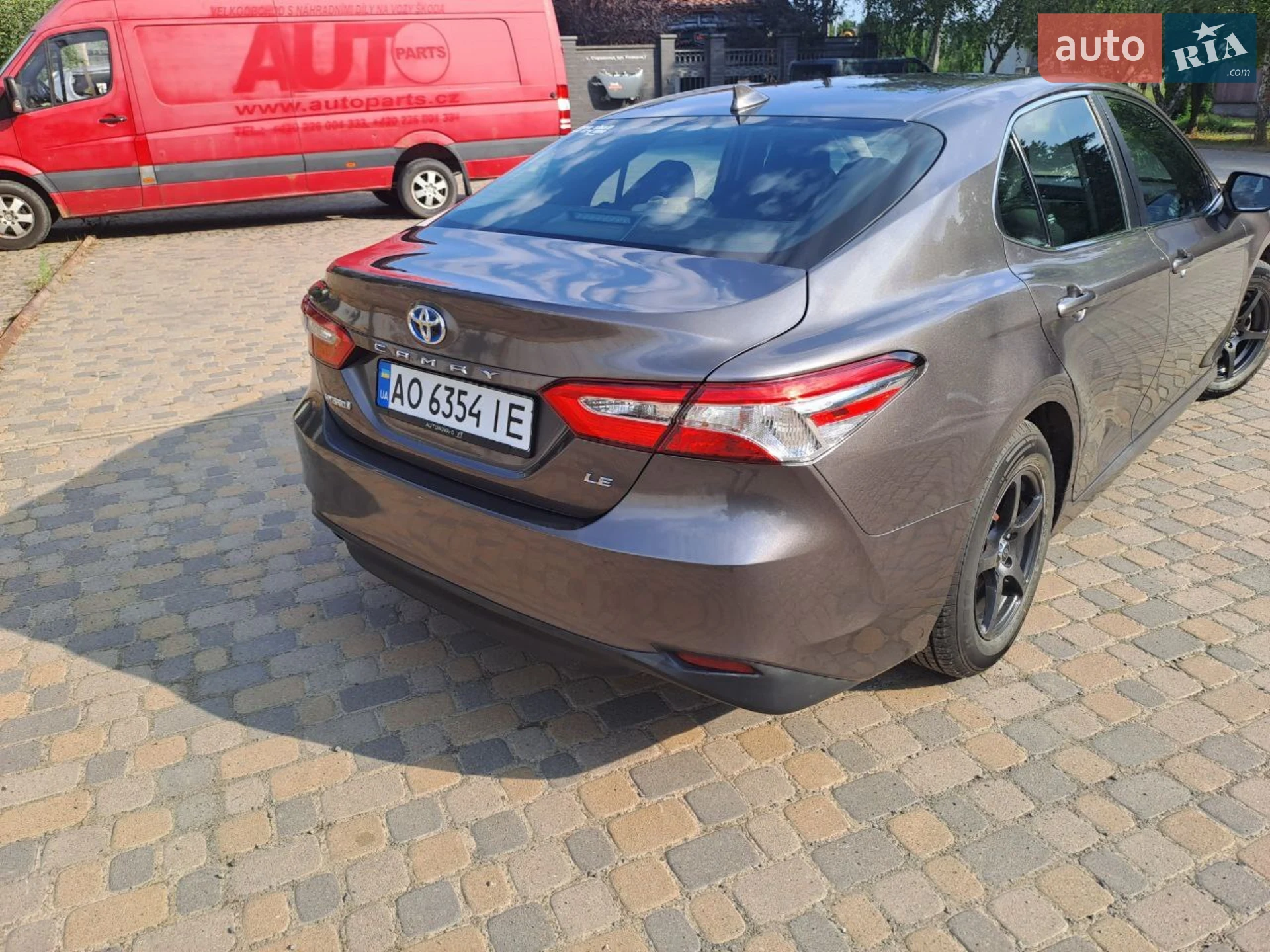 2020 Toyota Camry - мініатюра 3