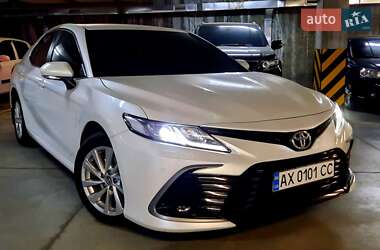 Седан Toyota Camry 2021 в Харкові