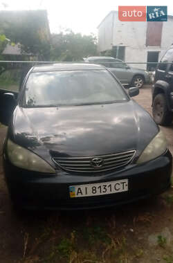 Седан Toyota Camry 2005 в Киеве