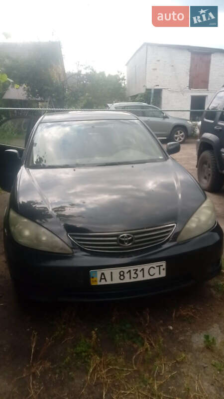 Седан Toyota Camry 2005 в 