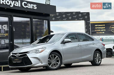 Седан Toyota Camry 2016 в Харкові