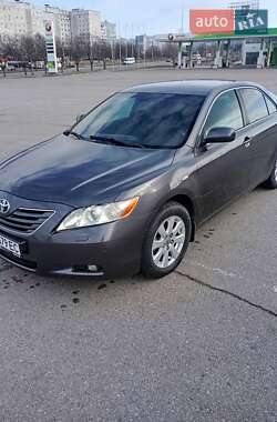 Седан Toyota Camry 2008 в Запорожье