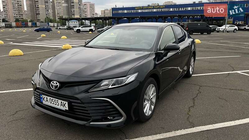 Toyota Camry 2024