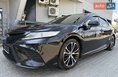 Toyota Camry 2020