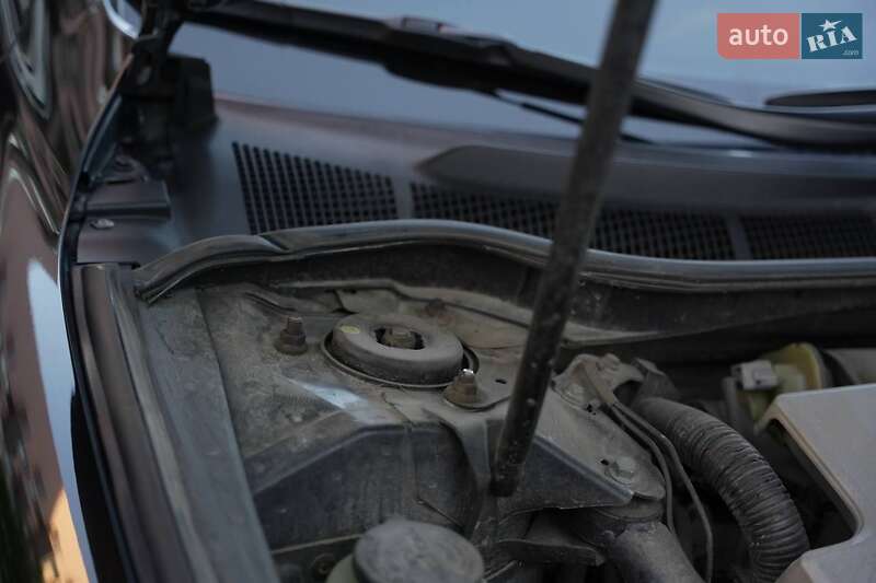 Седан Toyota Camry 2007 в Львові