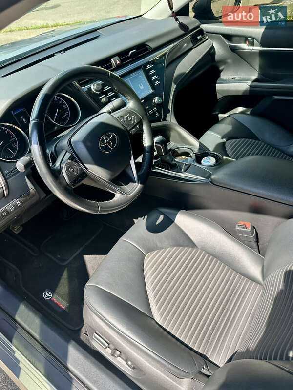 Седан Toyota Camry 2019 в Києві фото 16 Седан Toyota Camry 2019 в Києві