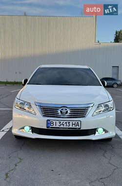 Седан Toyota Camry 2012 в Полтаві