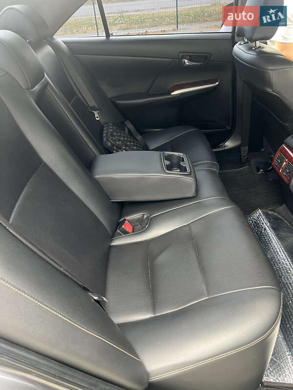 Седан Toyota Camry 2013 в Одессе