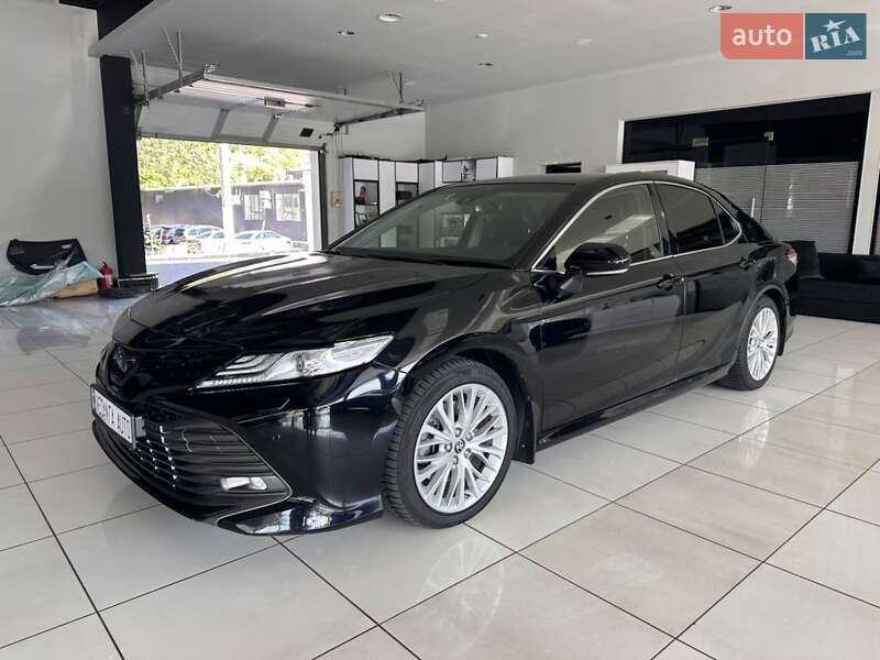 Toyota Camry 2020
