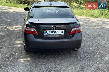 Седан Toyota Camry 2007 в 