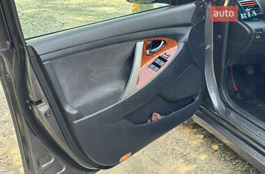 Седан Toyota Camry 2007 в 