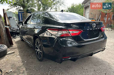 Седан Toyota Camry 2019 в Запоріжжі