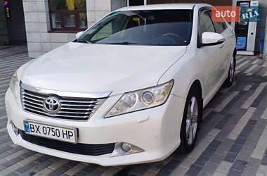 Седан Toyota Camry 2012 в 