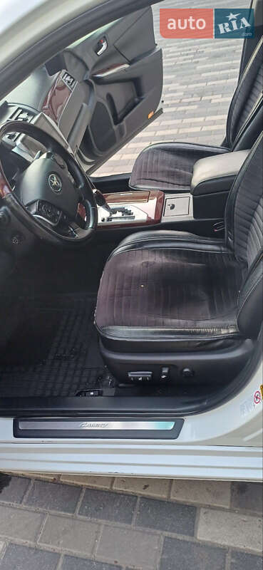 Седан Toyota Camry 2012 в Красилові