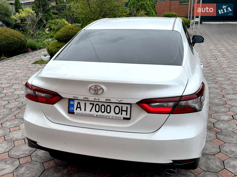 Седан Toyota Camry 2021 в Білій Церкві