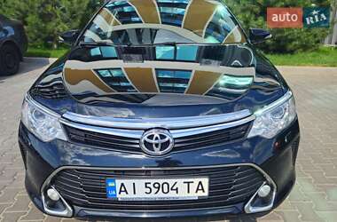 Седан Toyota Camry 2017 в Києві
