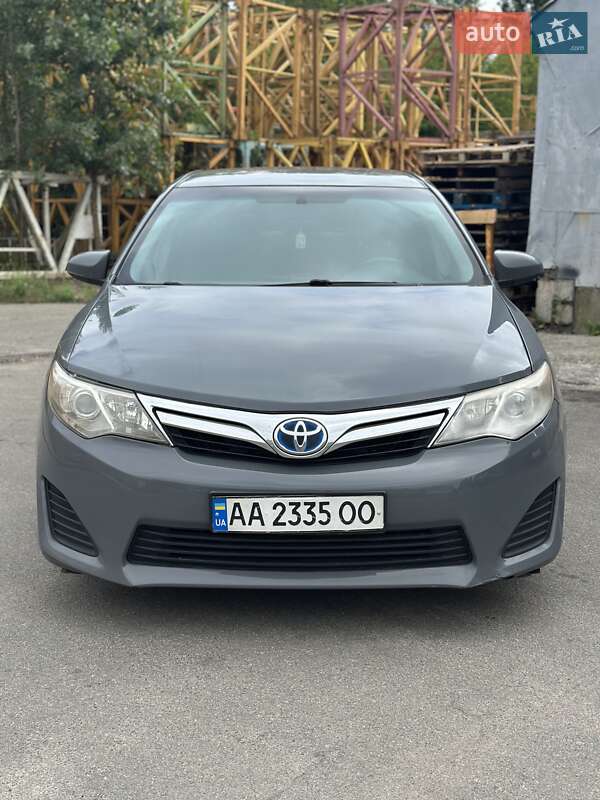 Toyota Camry 2013