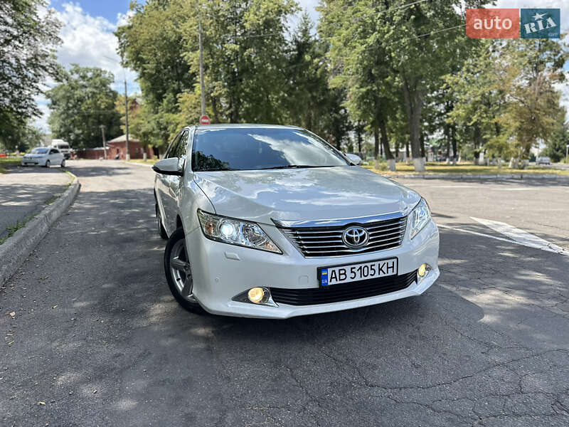 Toyota Camry 2014