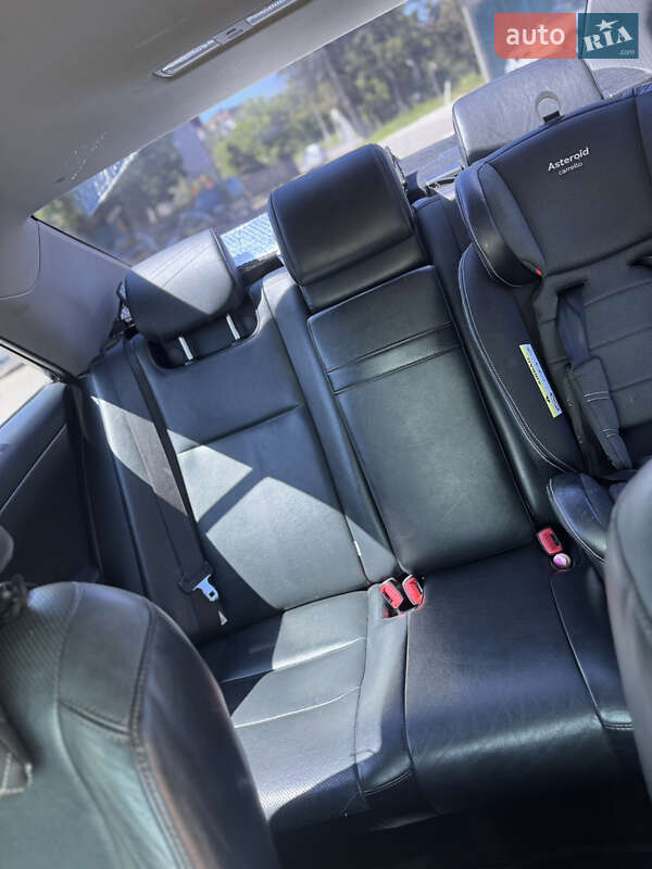 Седан Toyota Camry 2013 в Львове фото 10 Седан Toyota Camry 2013 в Львове