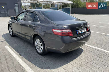 Седан Toyota Camry 2007 в Николаеве