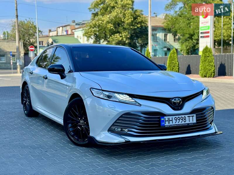 Toyota Camry 2018