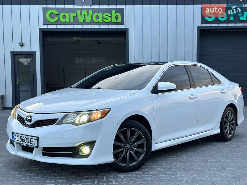 Toyota Camry 2013