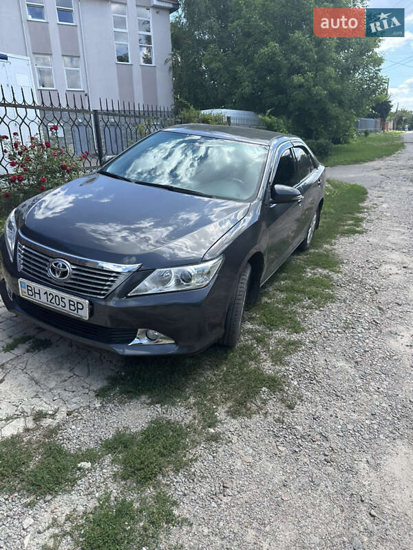 Toyota Camry 2013