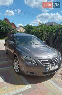 Седан Toyota Camry 2007 в Днепре
